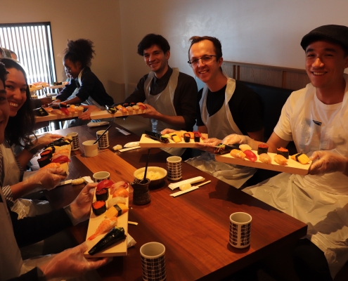 Sushi nigiri class in Tsukiji